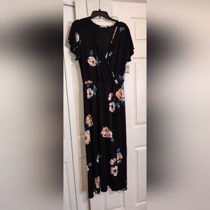 🎉🎉 HOST PICK🎉🎉 NWT Loveappella Maxi Wrap Dress